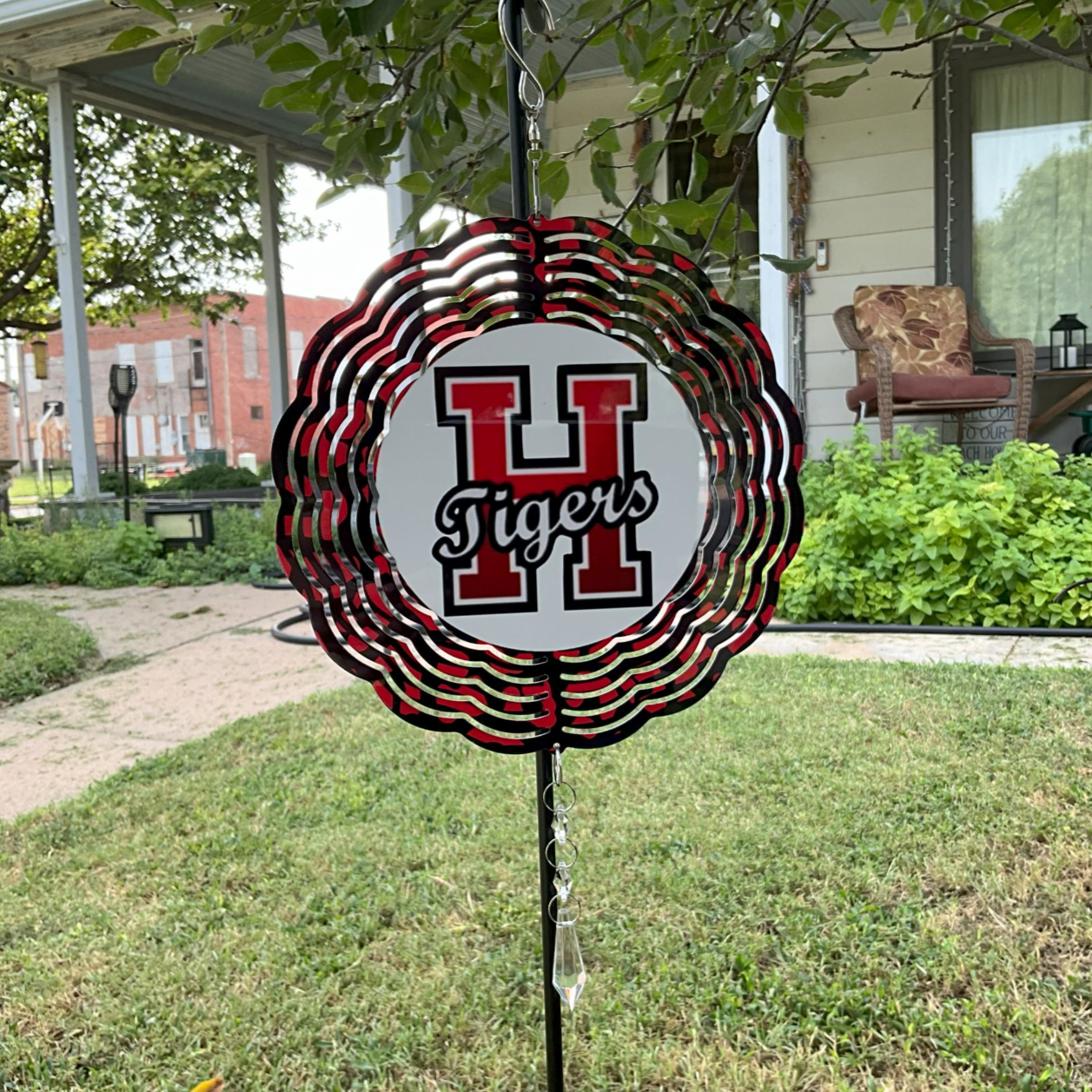 Wind Spinner - Hollis Tigers